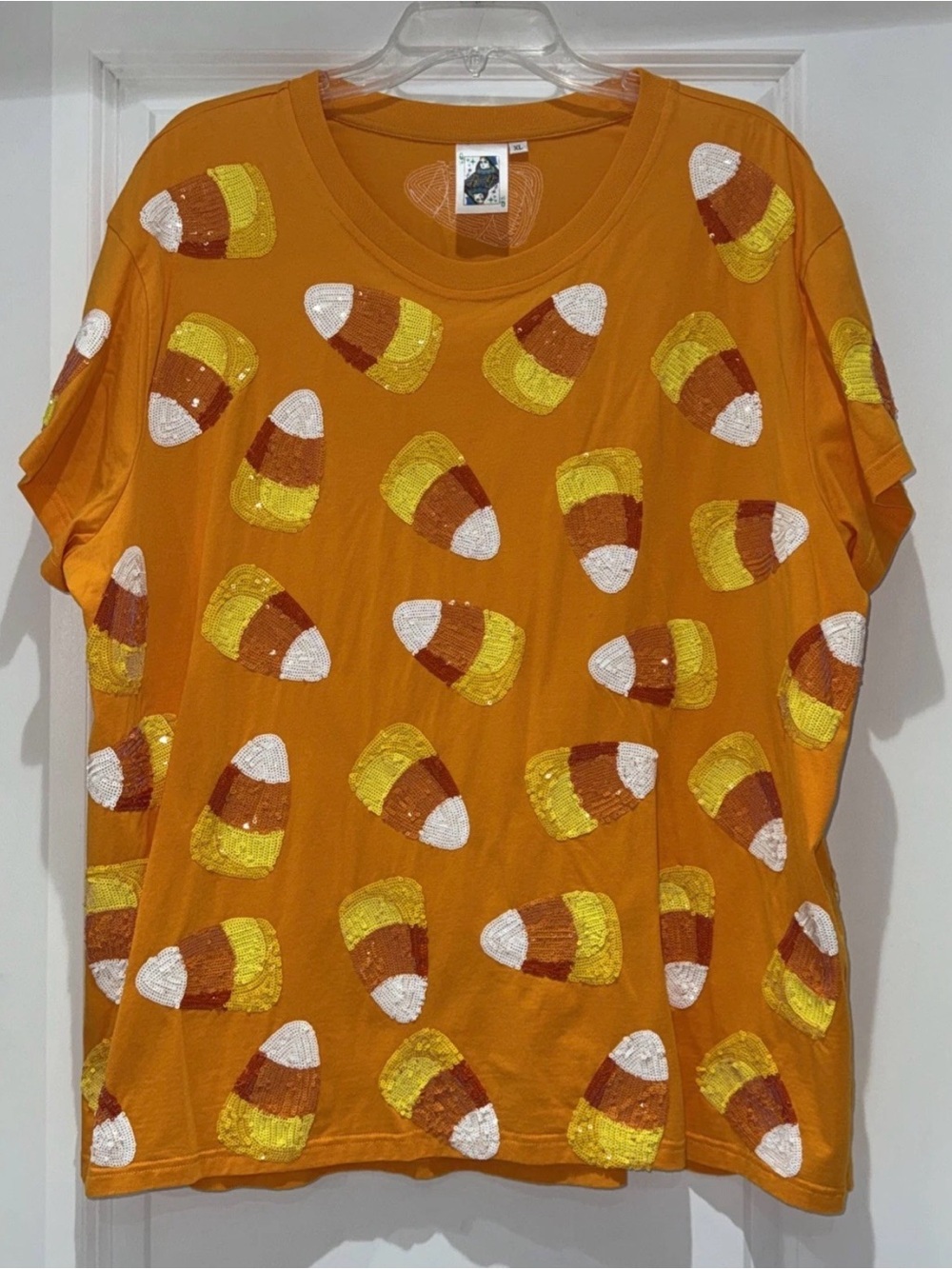 🎃Fabulous Queen Of Sparkles XL (Oversized) Candy Corn Sequined Tee EUC